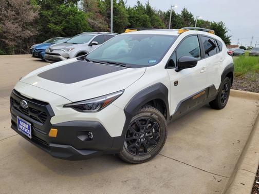 Crystal White Pearl 2025 Subaru Crosstrek Wilderness