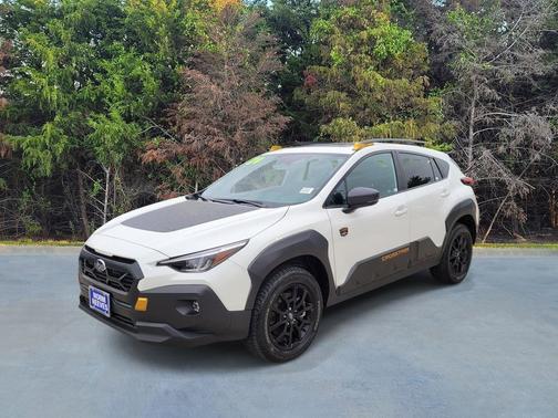Crystal White Pearl 2025 Subaru Crosstrek Wilderness
