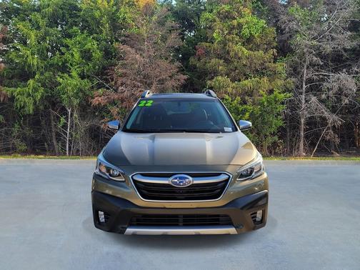 2022 Subaru Outback Touring