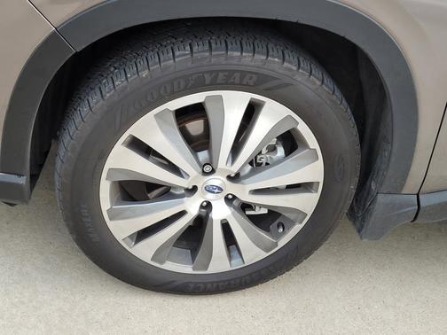 Brilliant Bronze Metallic 2022 Subaru Ascent Limited