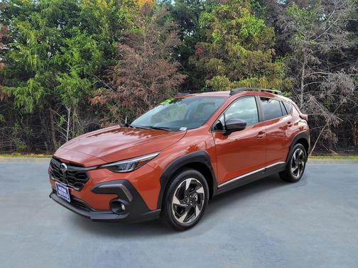 Sun Blaze Pearl 2025 Subaru Crosstrek Limited