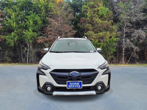 Crystal White Pearl 2024 Subaru Outback Touring XT