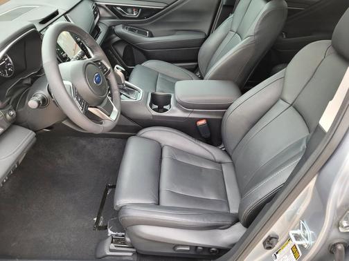 Ice Silver Metallic 2025 Subaru Outback Touring XT