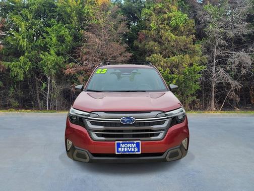 Crimson Red Pearl 2025 Subaru Forester Limited