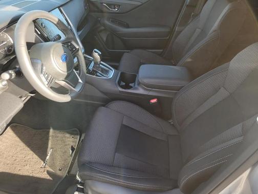 Ice Silver Metallic 2025 Subaru Outback Premium