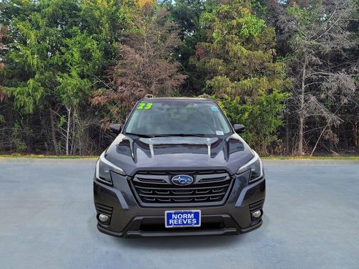 Magnetite Gray Metallic 2023 Subaru Forester Limited