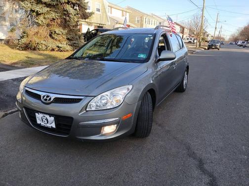 2010 Hyundai Elantra Touring GLS