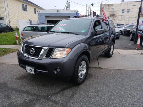 2012 Nissan Pathfinder SV
