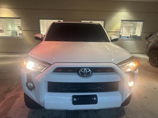 2016 Toyota 4Runner SR5 Premium