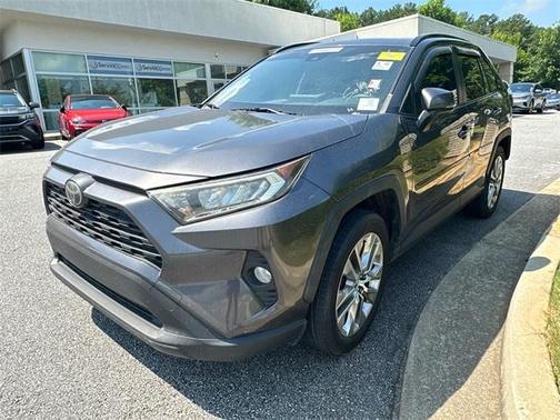 2019 Toyota RAV4 XLE Premium