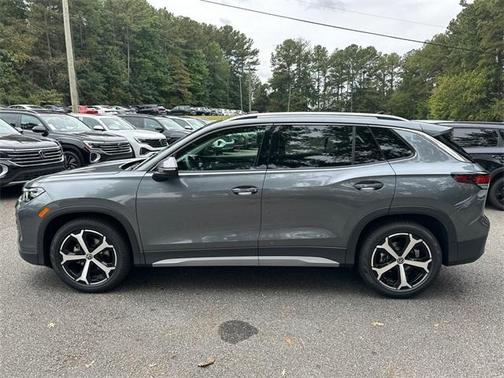 2025 Volkswagen Tiguan 2.0T SE