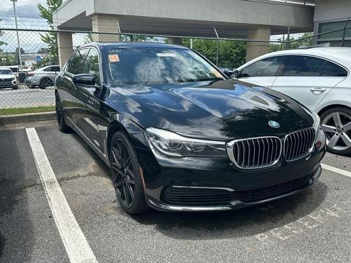 Jet Black 2019 BMW 740 i