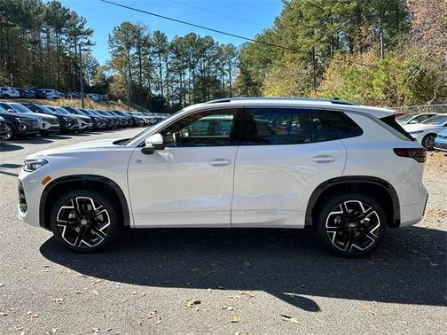 2026 Volkswagen Tiguan 2.0T SEL R-Line