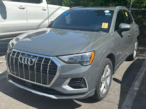 Nano Gray Metallic 2021 Audi Q3 40 Premium
