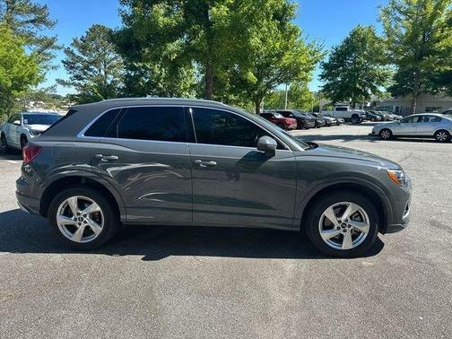 Nano Gray Metallic 2021 Audi Q3 40 Premium