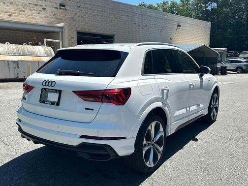 Ibis White 2021 Audi Q3 45 S line Premium