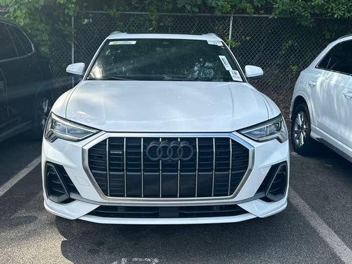 Ibis White 2021 Audi Q3 45 S line Premium