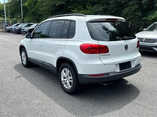 2016 Volkswagen Tiguan S