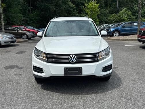 2016 Volkswagen Tiguan S
