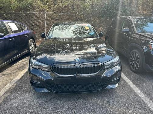 2022 BMW 330 i