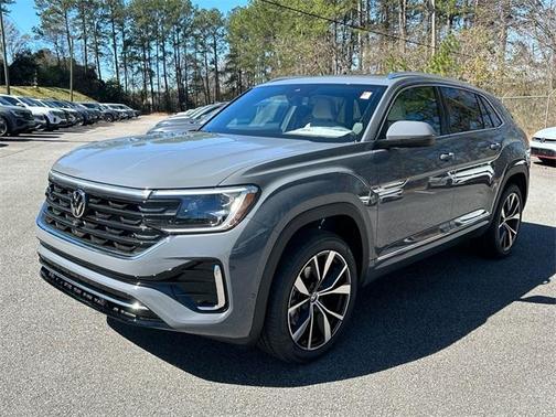 2025 Volkswagen Atlas Cross Sport 2.0T SEL Premium R-Line