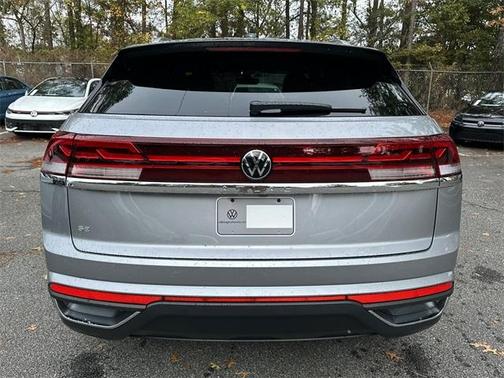 2026 Volkswagen Atlas Cross Sport 2.0T SE