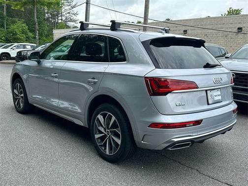 2023 Audi Q5 45 S line quattro Premium