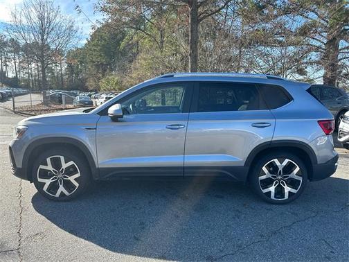 2022 Volkswagen Taos 1.5T SEL