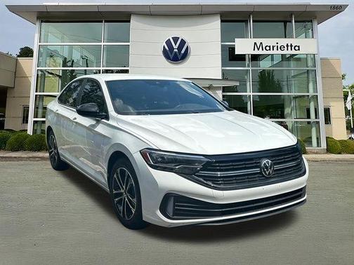 Pure White 2024 Volkswagen Jetta 1.5T Sport