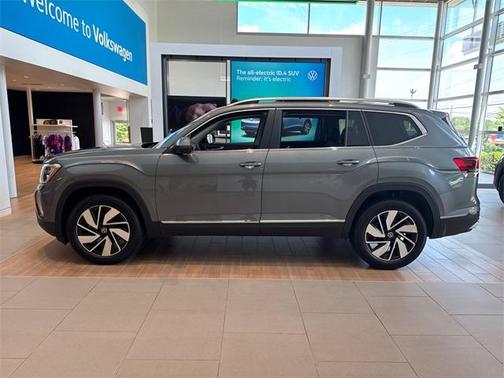 2025 Volkswagen Atlas 2.0T SEL