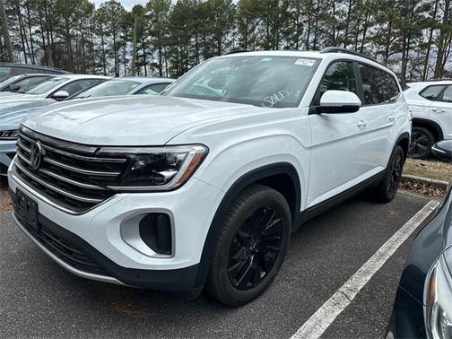 2025 Volkswagen Atlas 2.0T SE