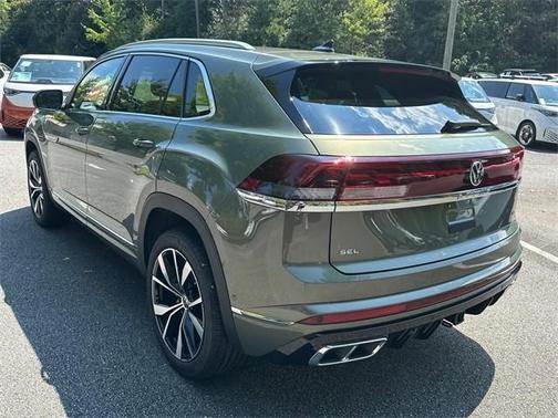 2025 Volkswagen Atlas Cross Sport 2.0T SEL Premium R-Line