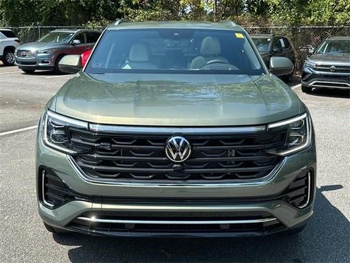 2025 Volkswagen Atlas Cross Sport 2.0T SEL Premium R-Line