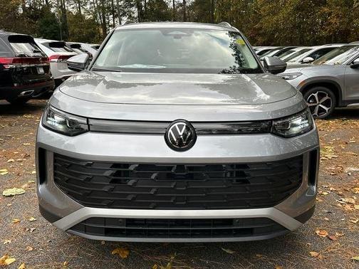 Pyrite Silver Metallic 2026 Volkswagen Tiguan 2.0T S