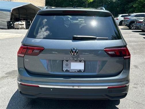 2024 Volkswagen Tiguan 2.0T SE