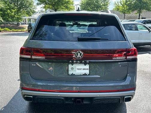 2025 Volkswagen Atlas 2.0T Peak Edition