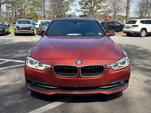 2018 BMW 330 i