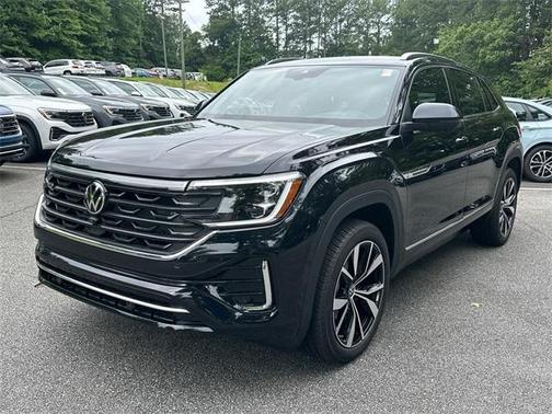 2025 Volkswagen Atlas Cross Sport 2.0T SEL Premium R-Line