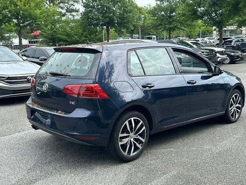 Night Blue Metallic 2016 Volkswagen Golf TSI SE 4-Door