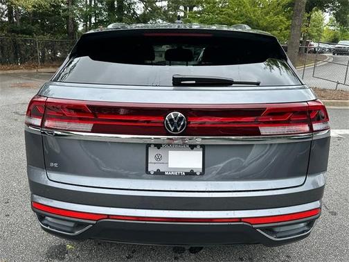 2025 Volkswagen Atlas Cross Sport 2.0T SE