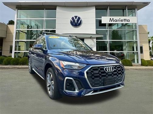 2022 Audi Q5 45 S line Premium Plus