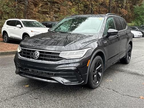 2024 Volkswagen Tiguan 2.0T SE R-Line Black