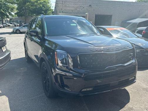Black 2022 Kia Telluride SX