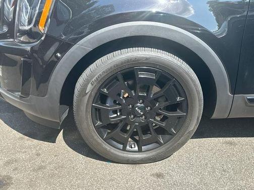 Black 2022 Kia Telluride SX