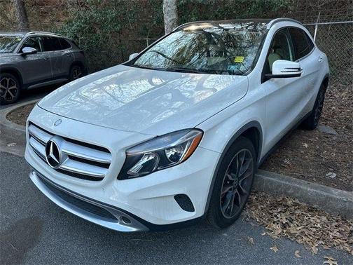 2017 Mercedes-Benz GLA 250 Base 4MATIC