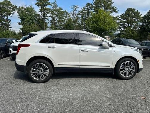 Crystal White Tri-Coat 2017 Cadillac XT5 Premium Luxury