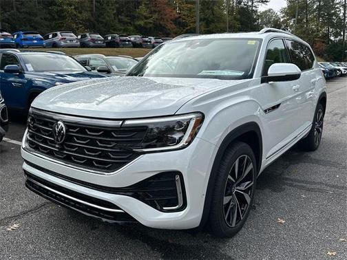 2026 Volkswagen Atlas 2.0T SEL Premium R-Line