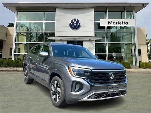 2024 Volkswagen Atlas Cross Sport 2.0T SE w/Technology