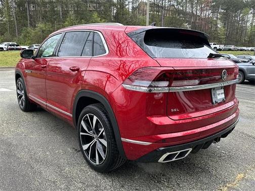2025 Volkswagen Atlas Cross Sport 2.0T SEL Premium R-Line