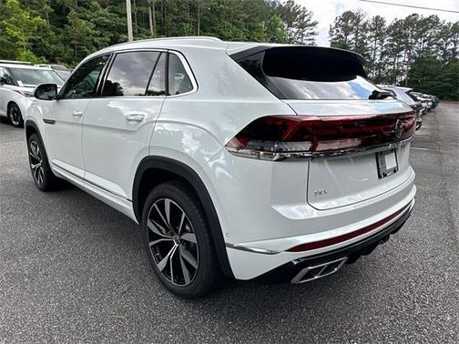 2025 Volkswagen Atlas Cross Sport 2.0T SEL Premium R-Line